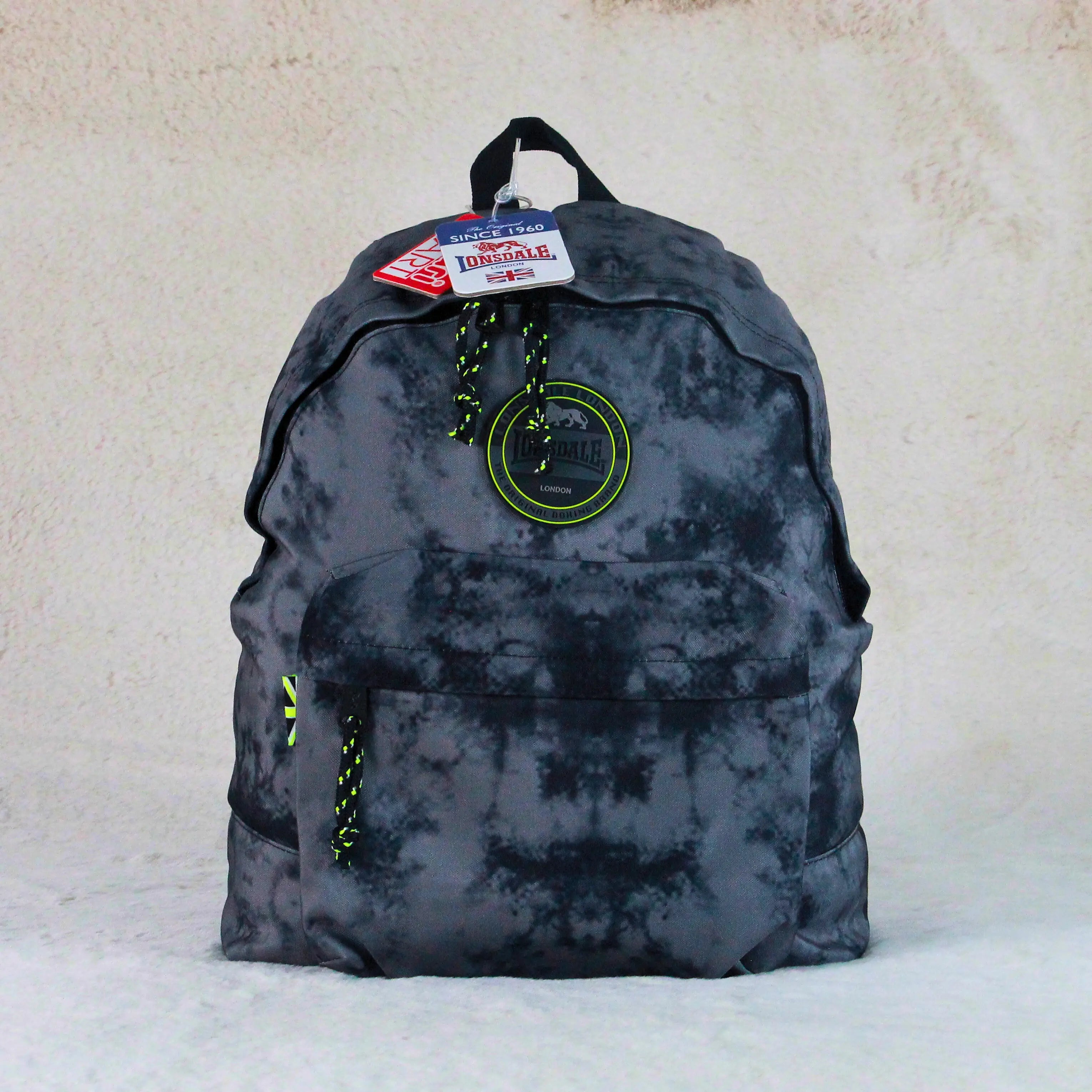Lonsdale London Storm Grey Marble Backpack – Lightweight Casual Travel & Uni Bag
